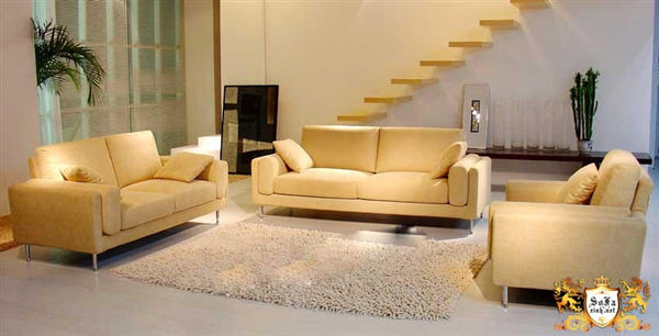 Trang trí phòng khách với bộ sofa khung inox