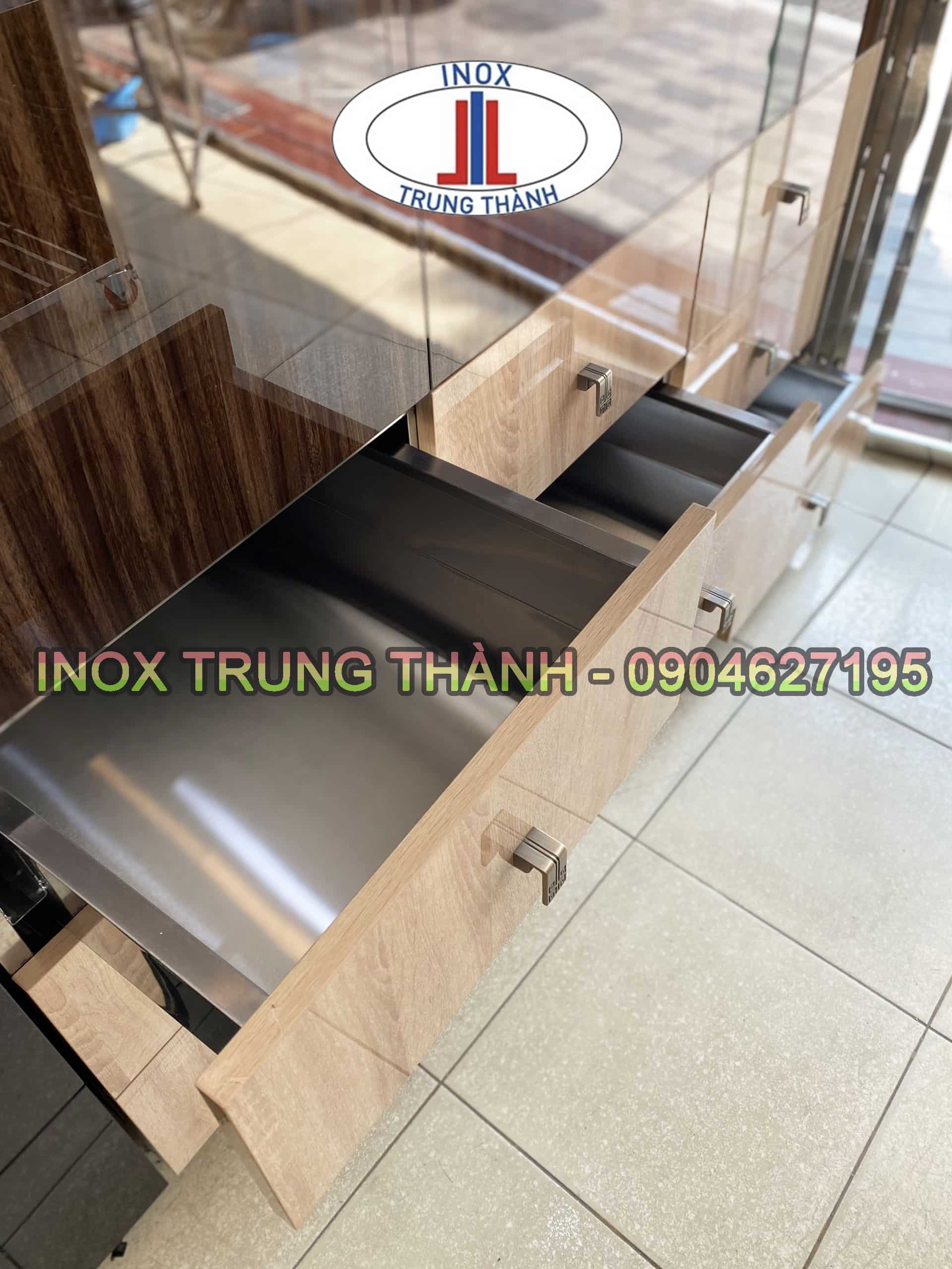 tủ quần áo inox