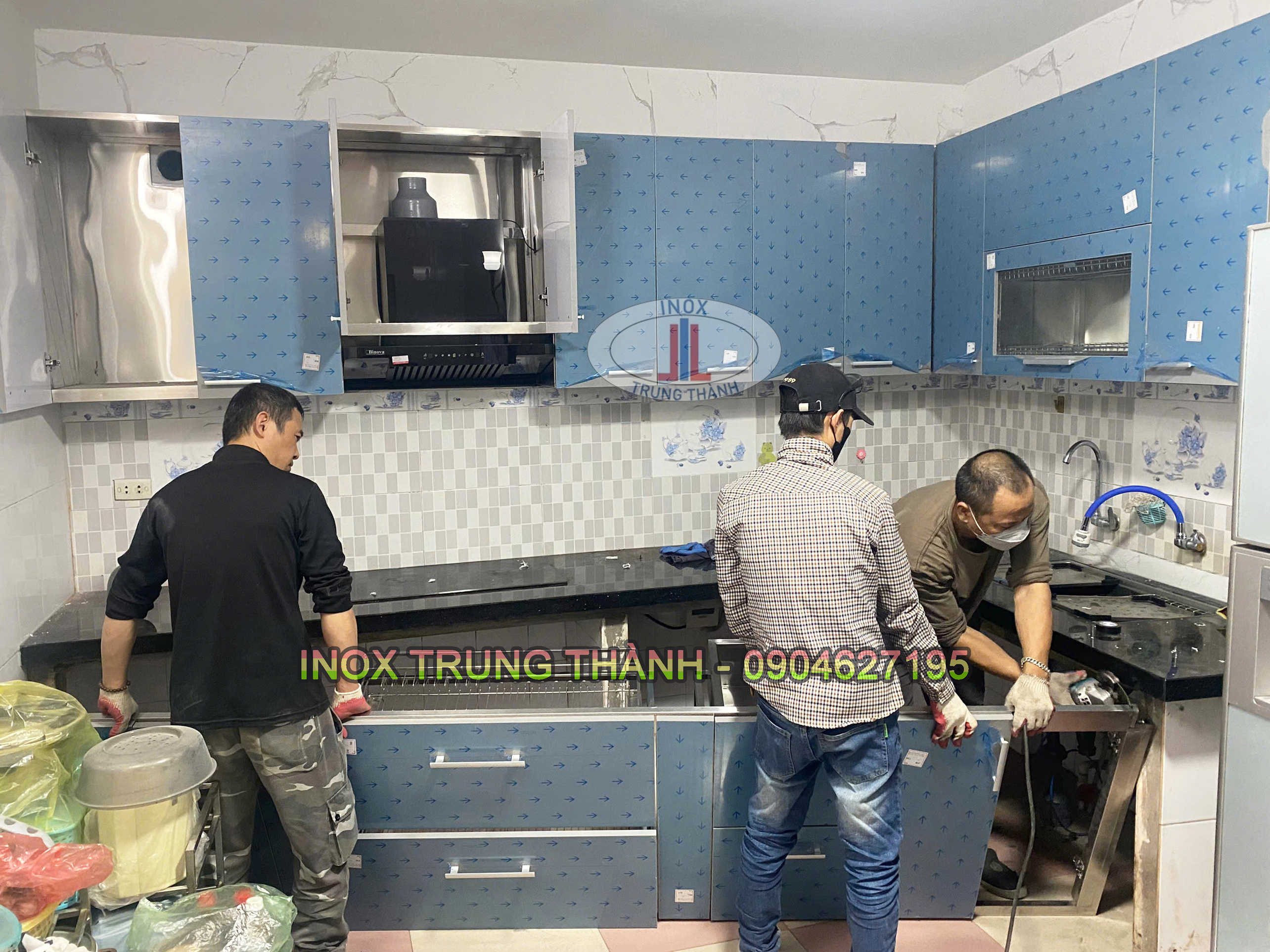 tủ bếp inox