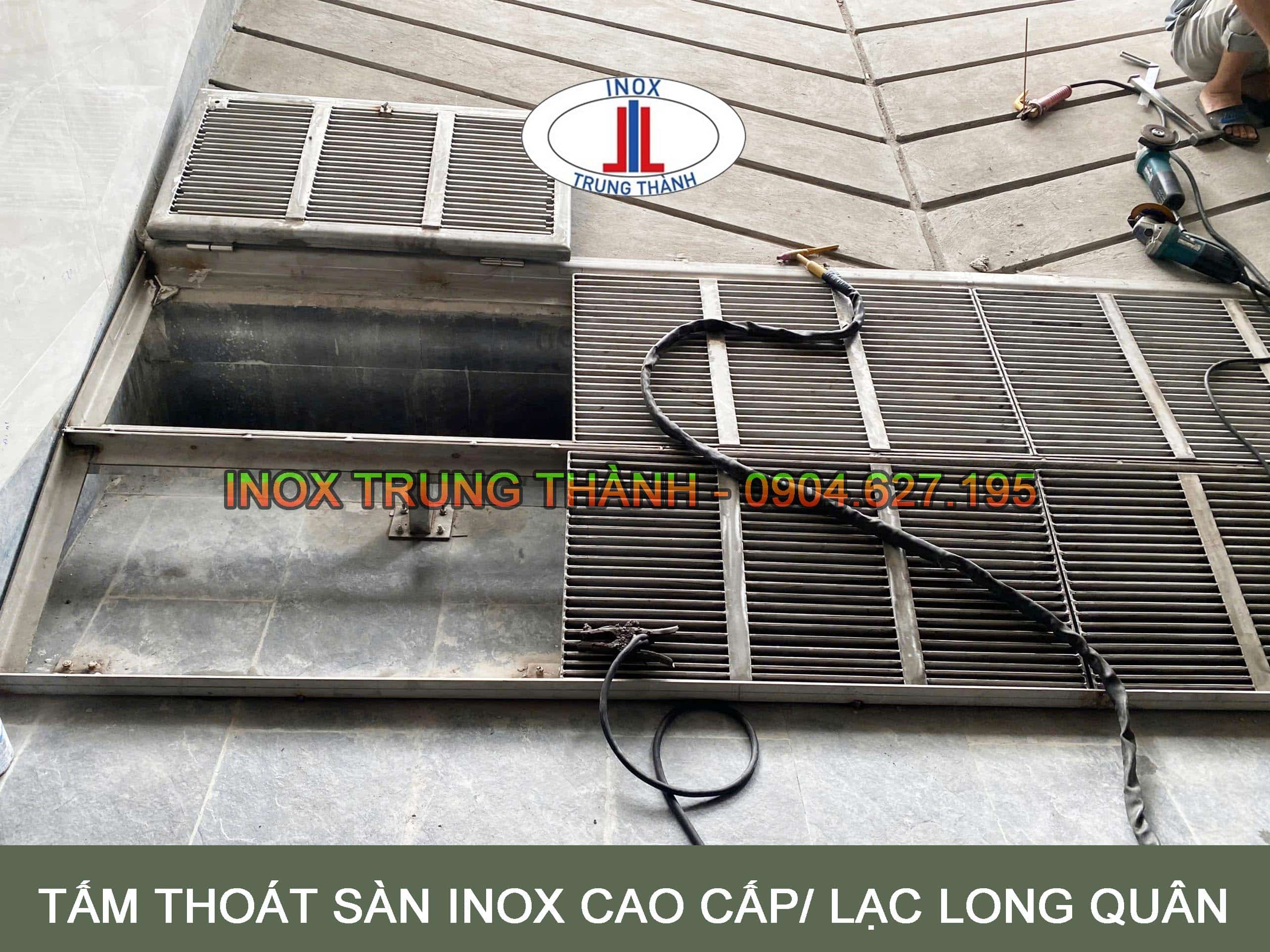 tấm thoát sàn inox