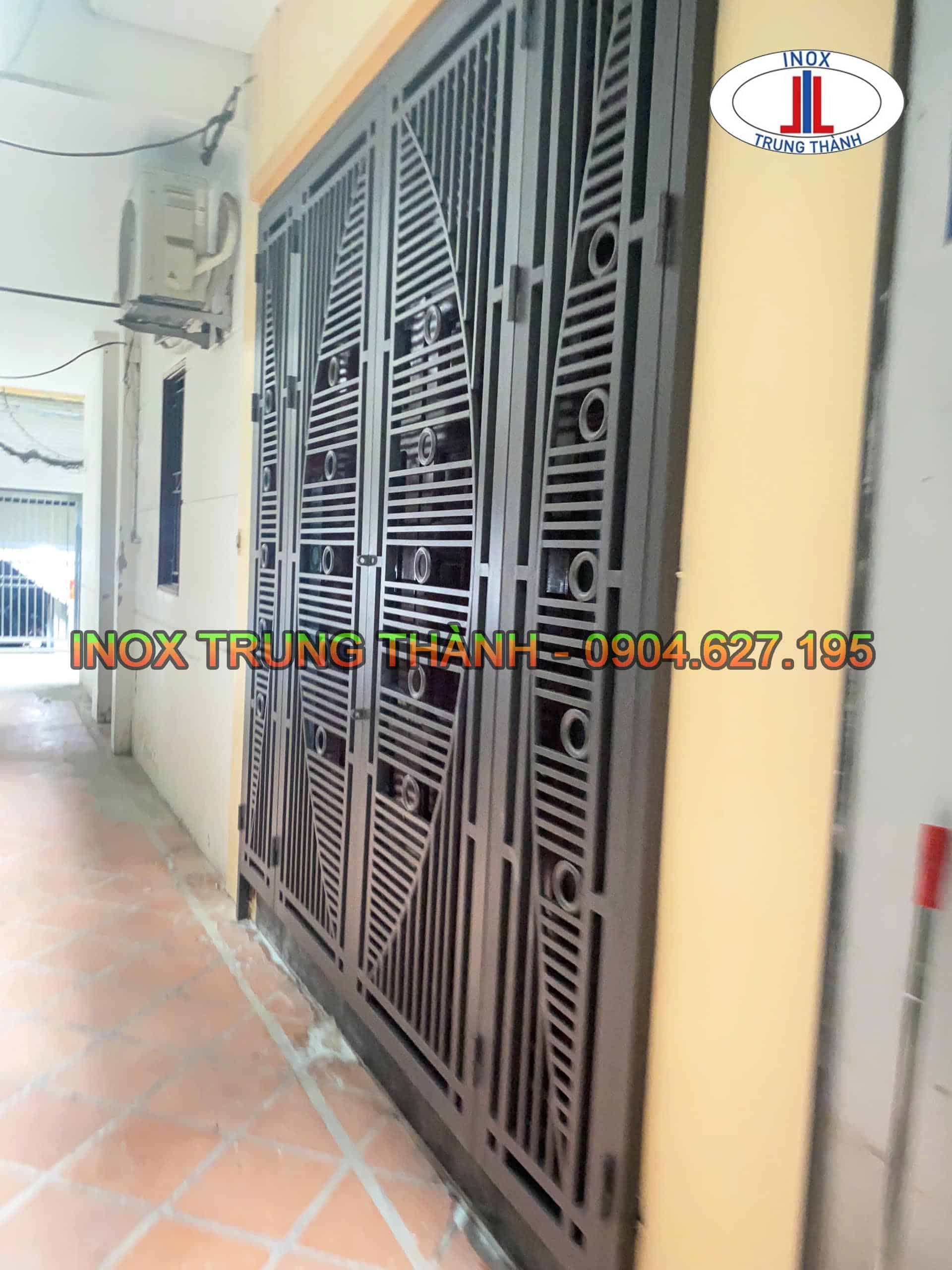 cửa inox