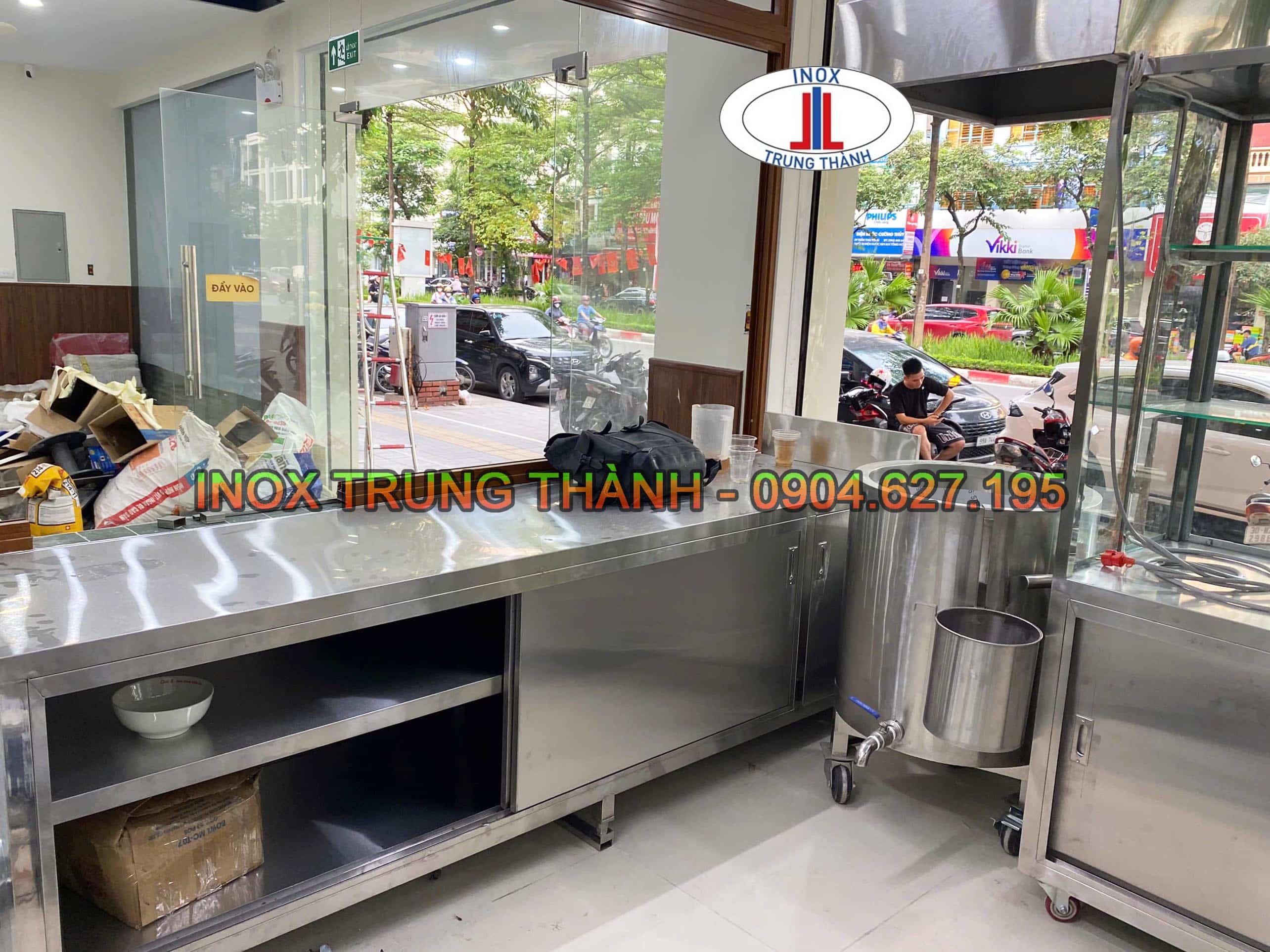 bếp nhà hàng